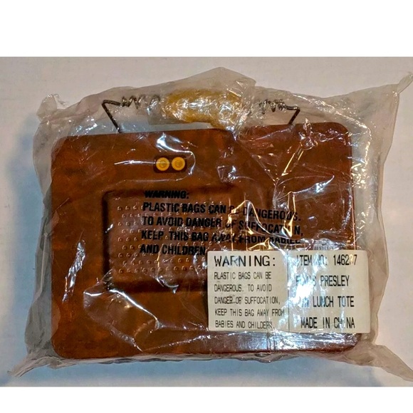 Elvis Presley Vintage Metal Lunch Box – Rock & Roll Collectible –Memorabilia - Picture 8 of 11